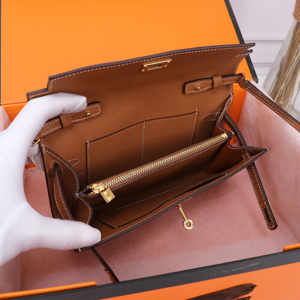 Kelly Classique To Go wallet