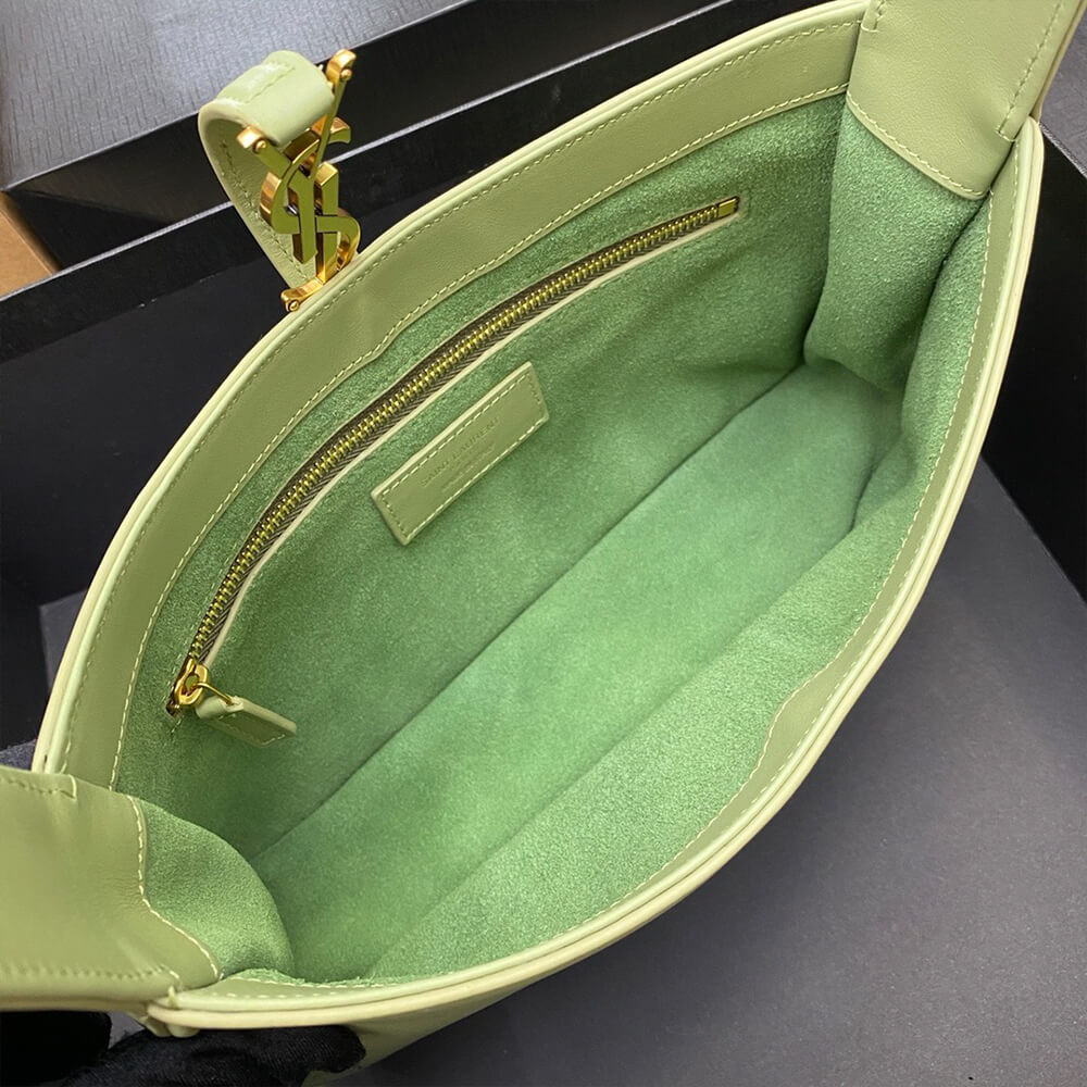 LE 5 A 7 HOBO BAG IN SMOOTH LEATHER