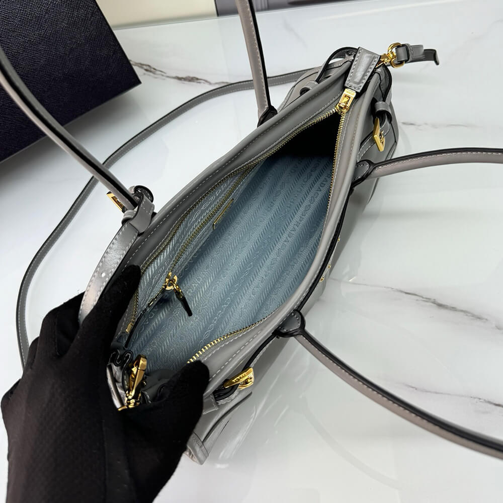 Medium Leather Handbag