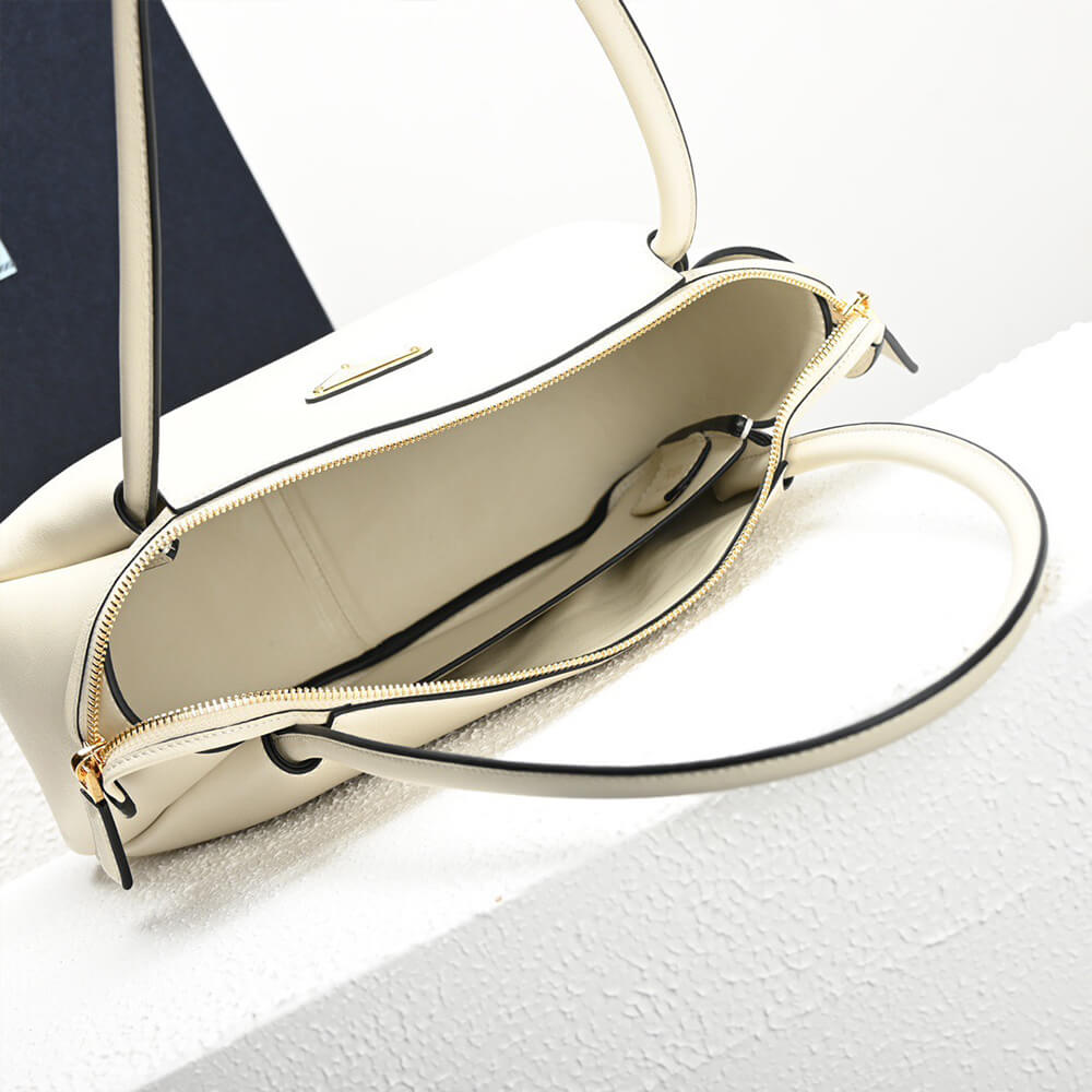 Medium Leather Handbag