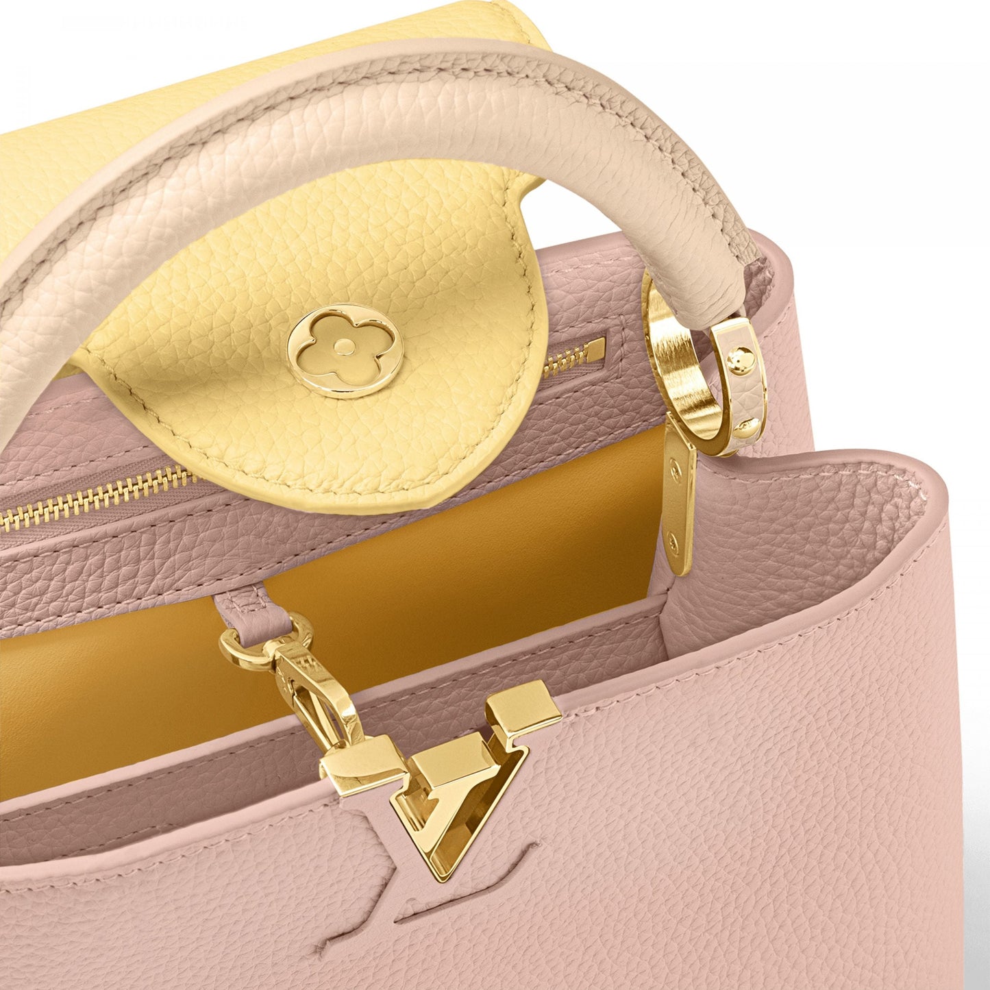 M22514 Capucines BB Powdered Beige