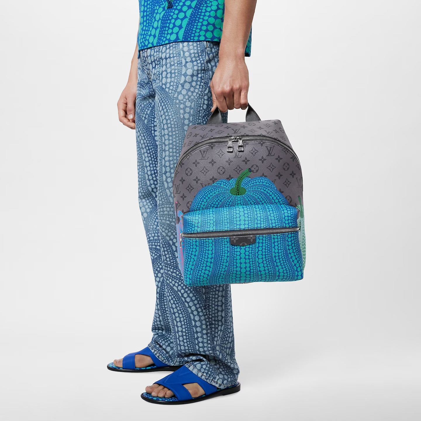 M46440 x YK Discovery Backpack