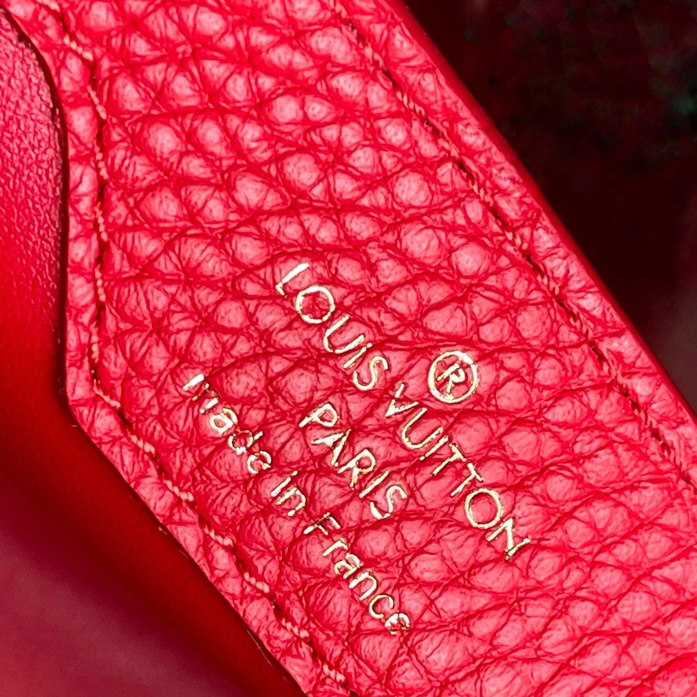 N82068 Capucines BB Steeple Gray