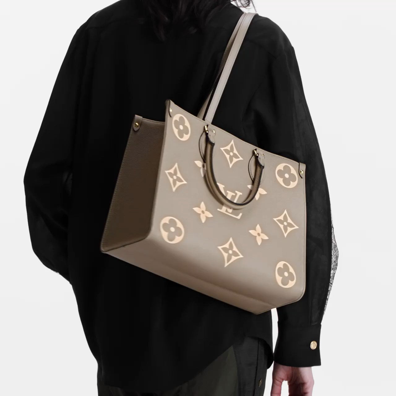 OnTheGo MM M45494 Dove Cream