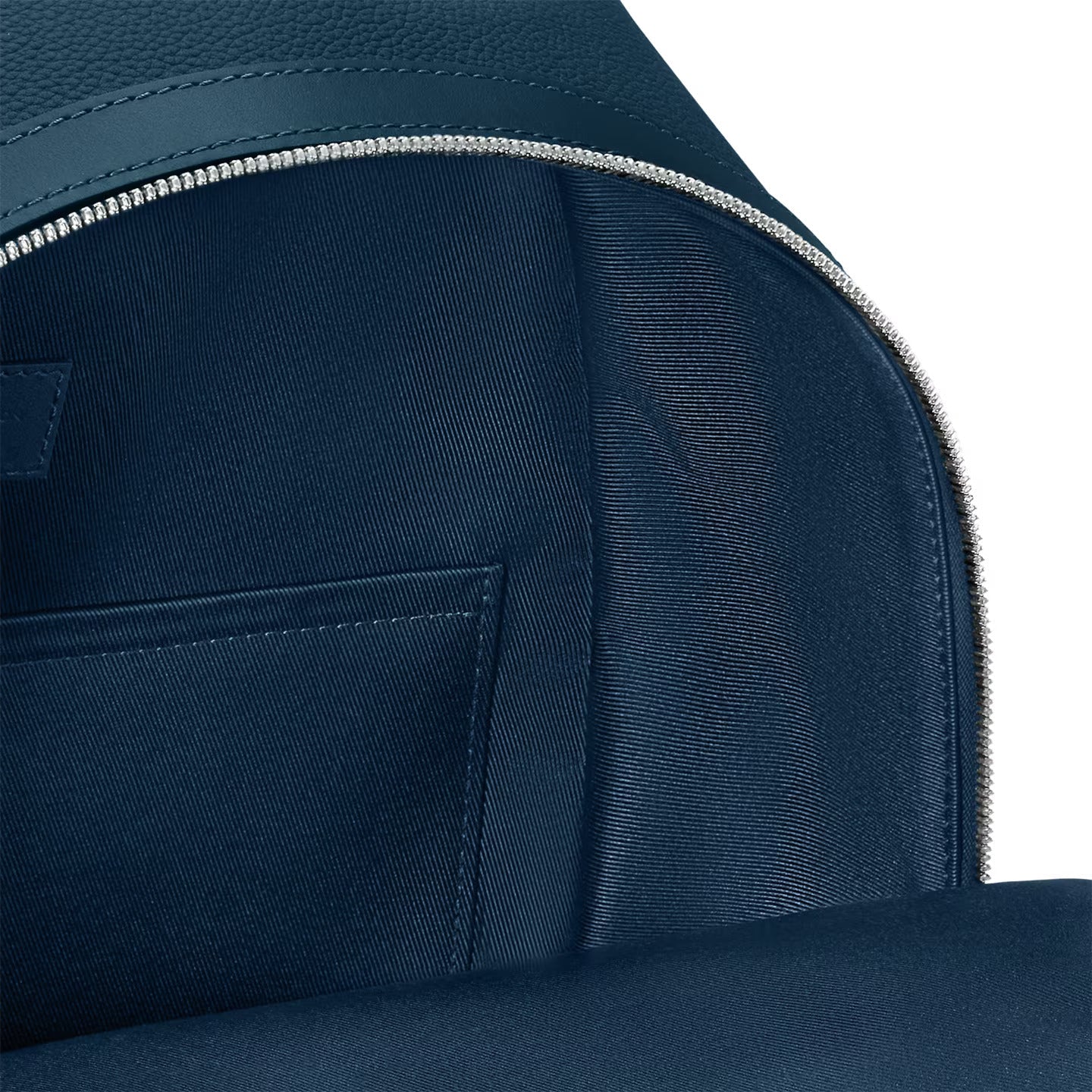 M23735 Takeoff Backpack