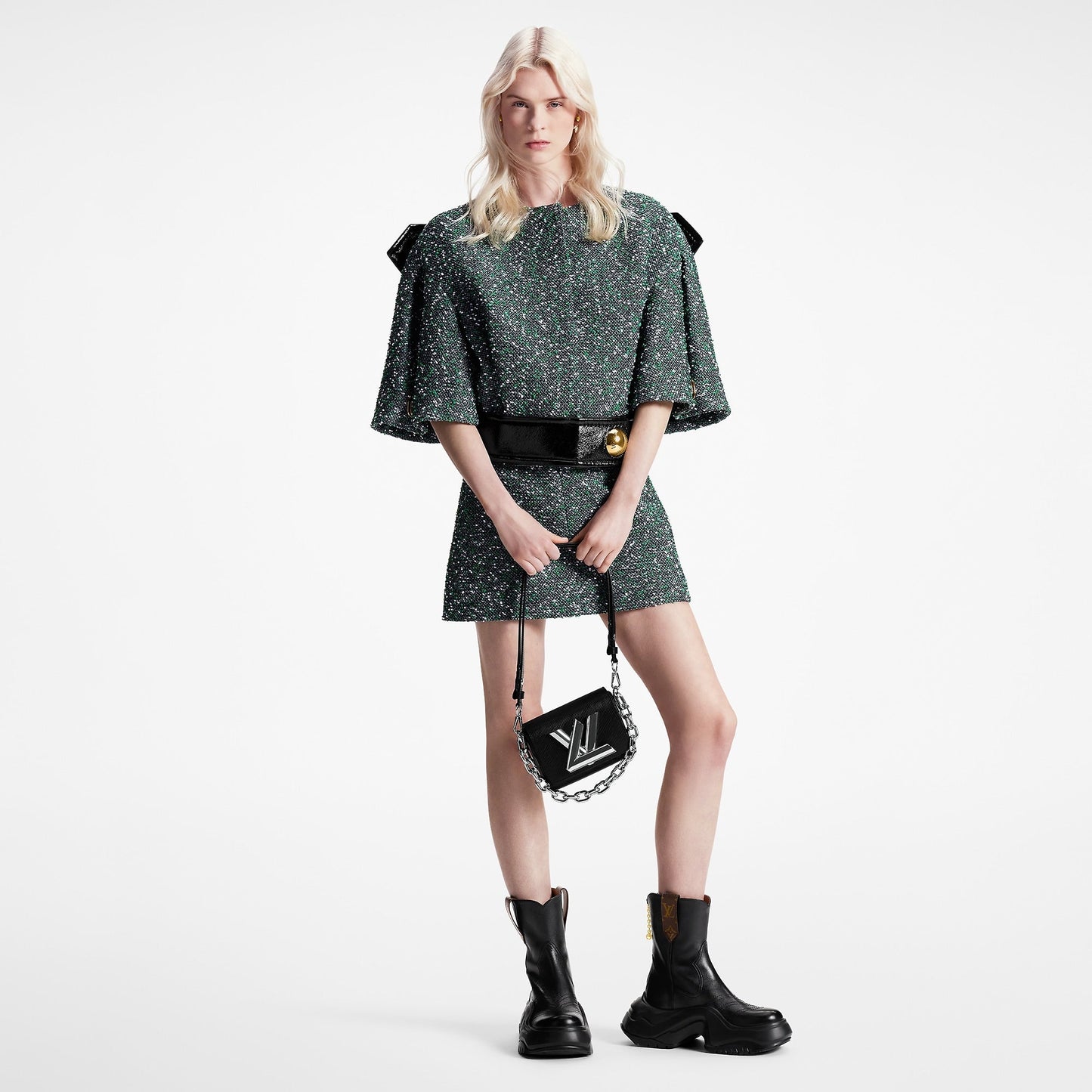 M22296 Twist Lock XL Black