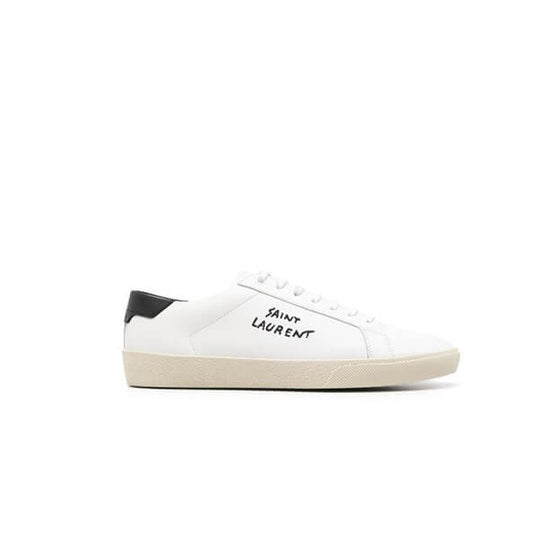 Court Classic Sneaker
