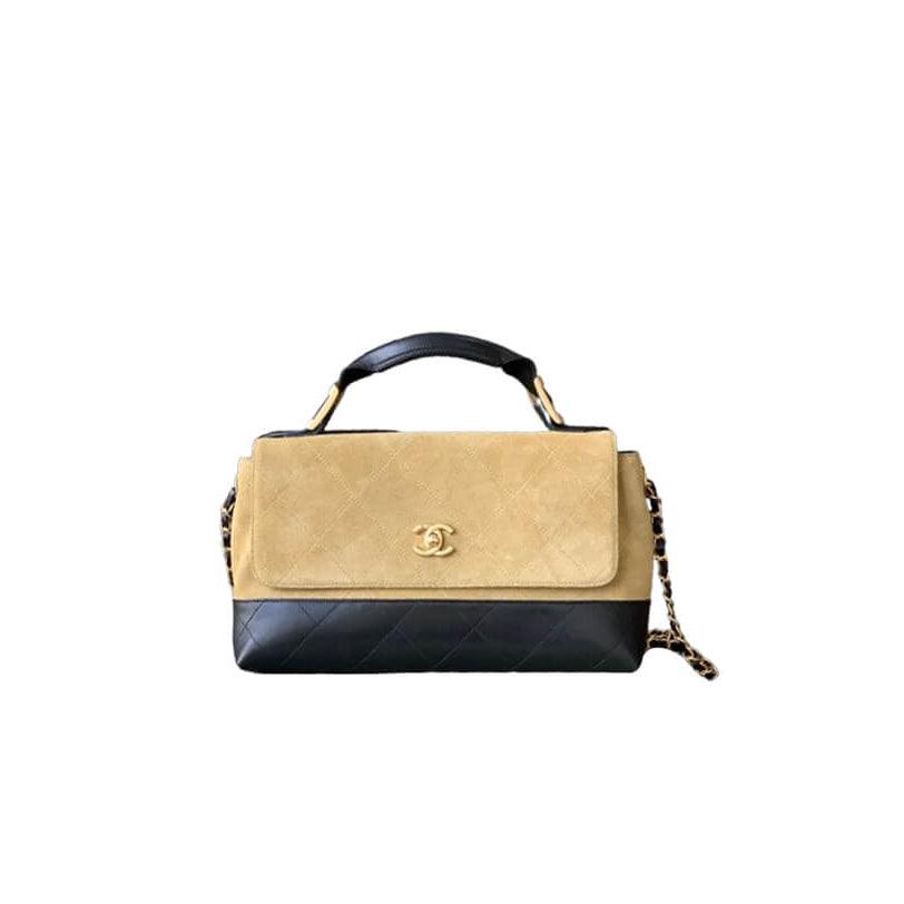 Défilé de mode Bag on 25 