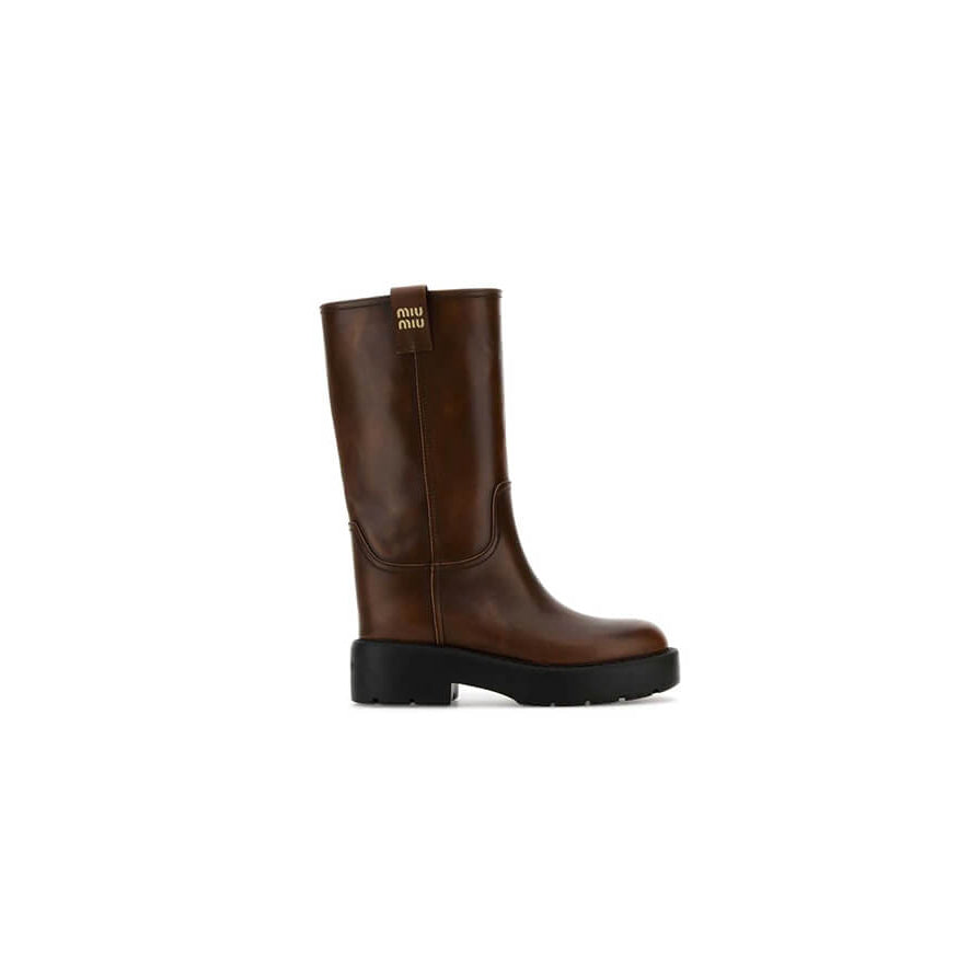Bottes en cuir 