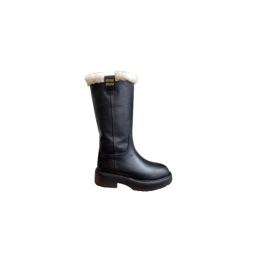 Bottes en cuir fumé 