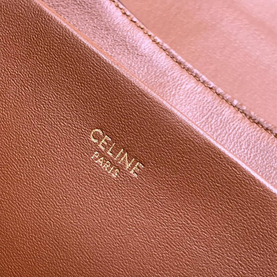 Medium  VICTOIRE BAG WITH LOGO PRINT