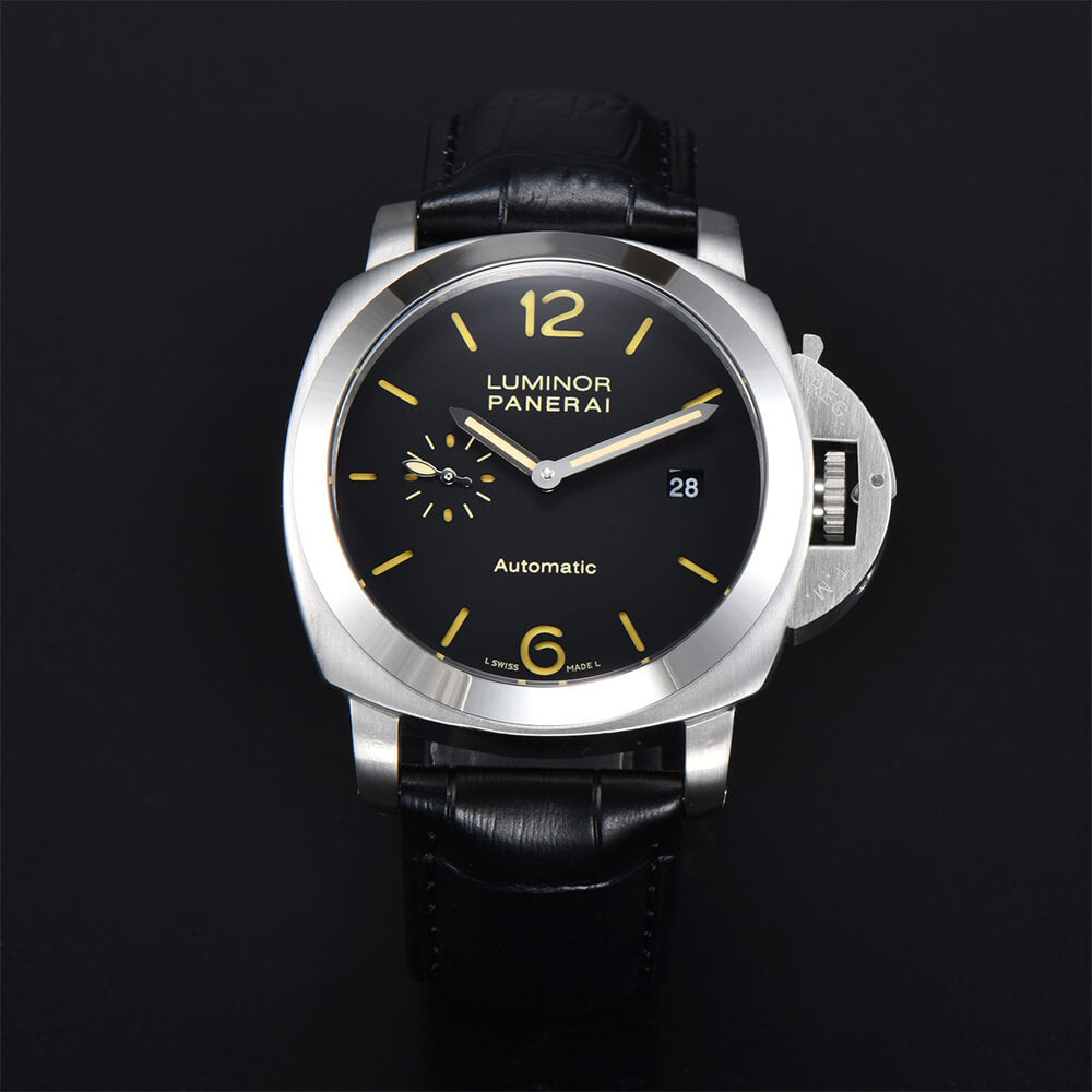 Panerai Luminor 44mm