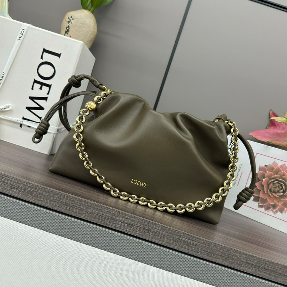 Medium Flamenco Purse in Mellow Nappa Lambskin