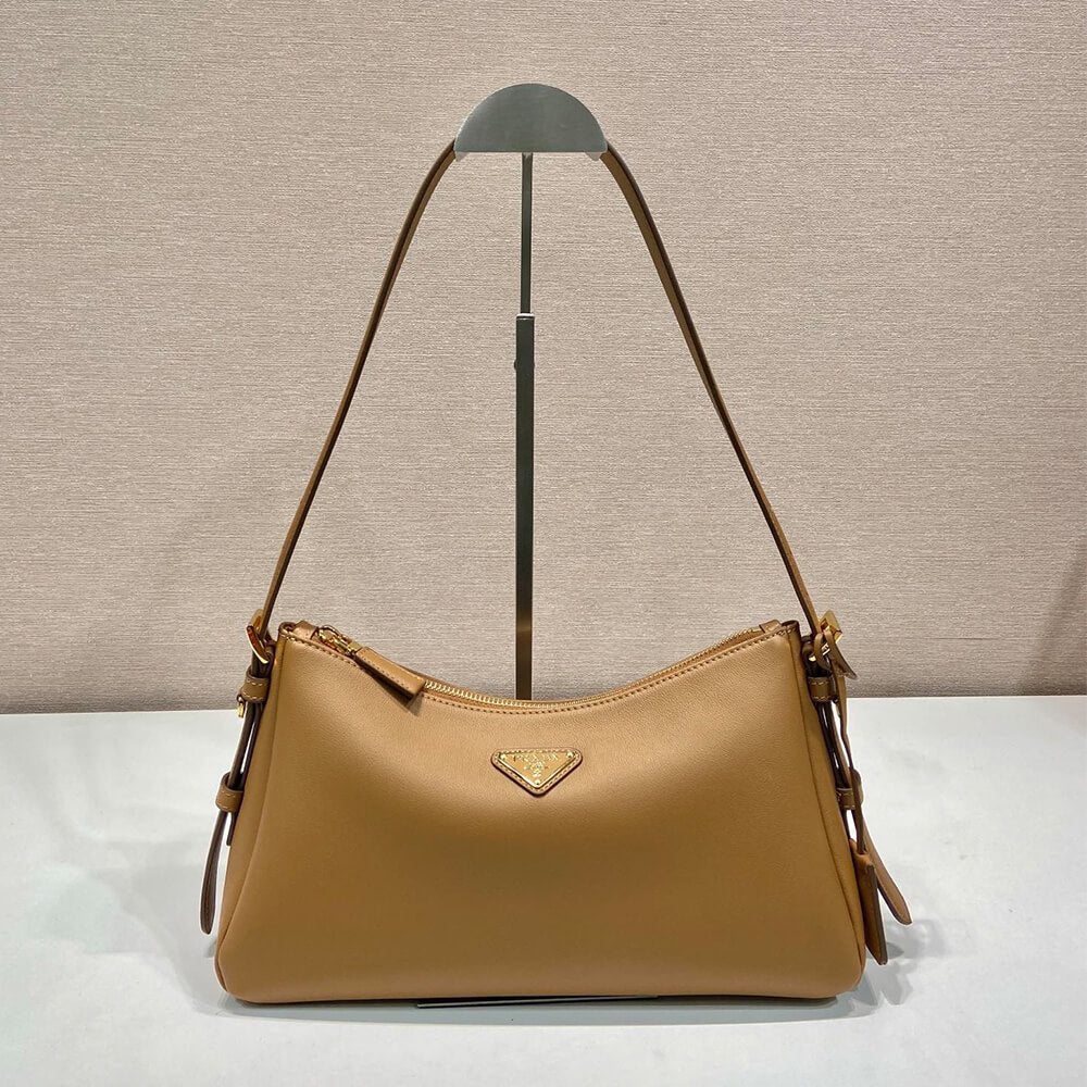 Aimée Medium Leather Shoulder Bag