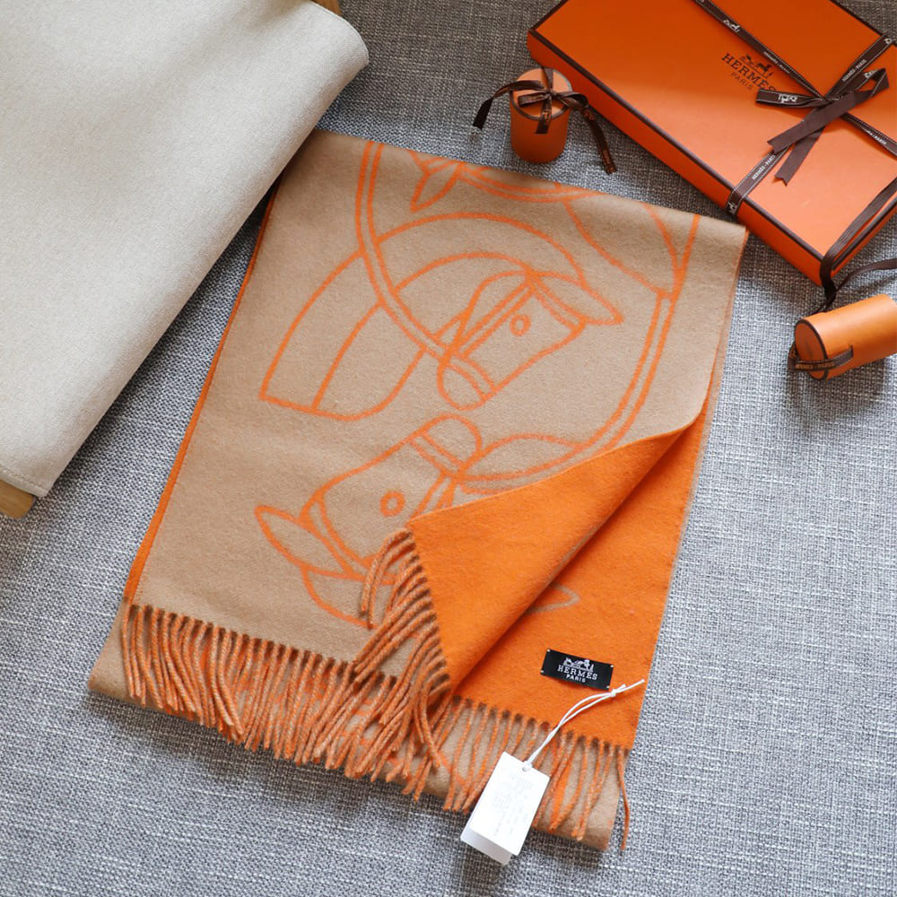 Casaque Entrelacs Equestres Scarf