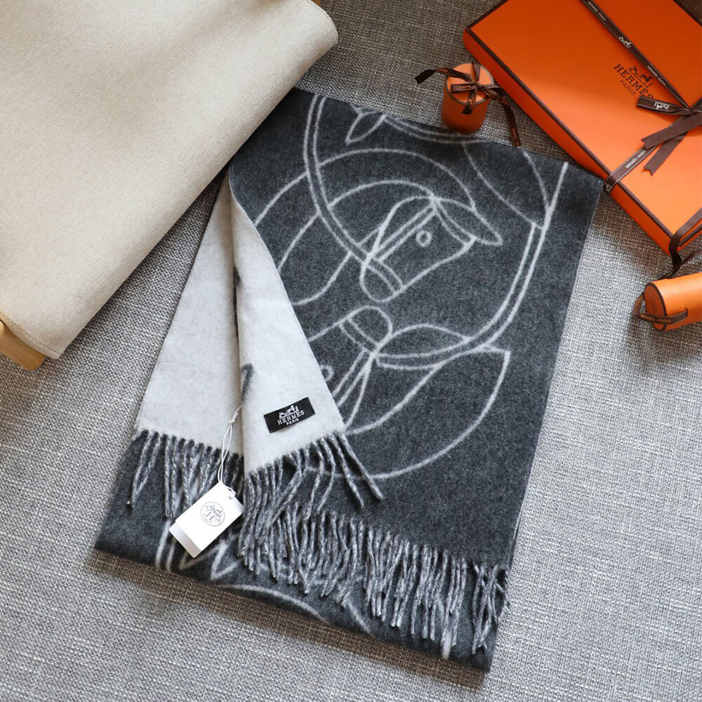 Casaque Entrelacs Equestres Scarf