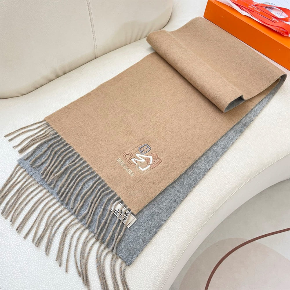 Recto-Verso PM H Puzzle Scarf