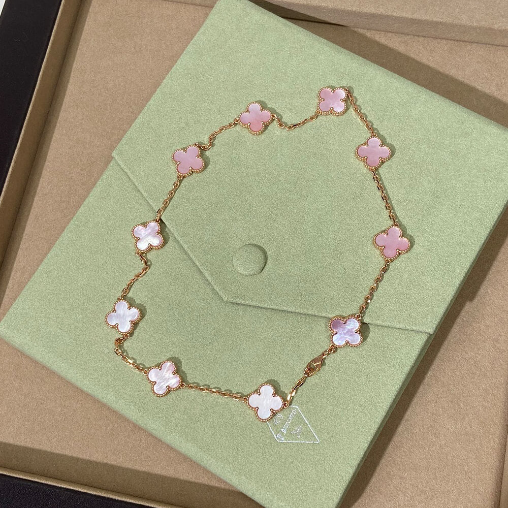 Collier Arpels 