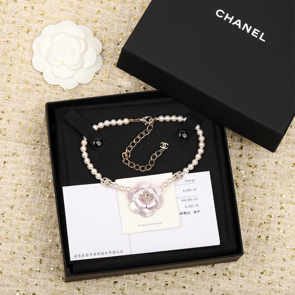 Pearl Necklace