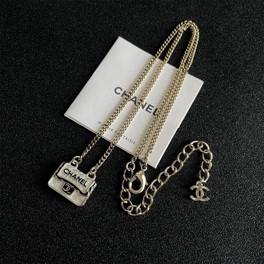 Collier 