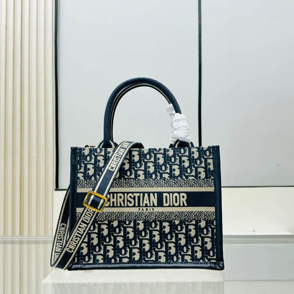 Navy Oblique Bag