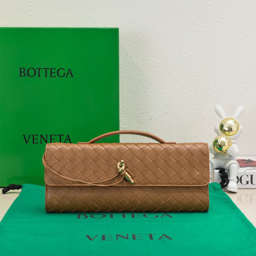 Veneta Andiamo Clutch