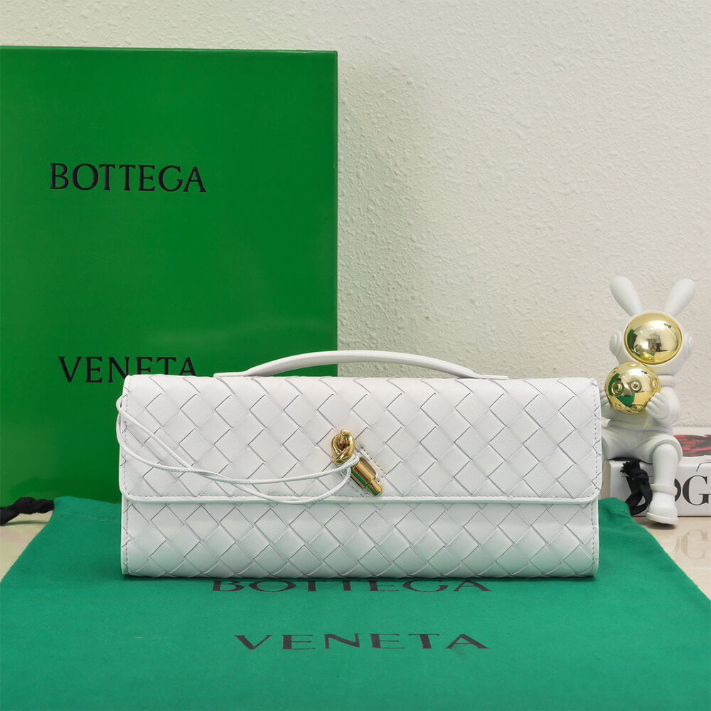 Veneta Andiamo Clutch