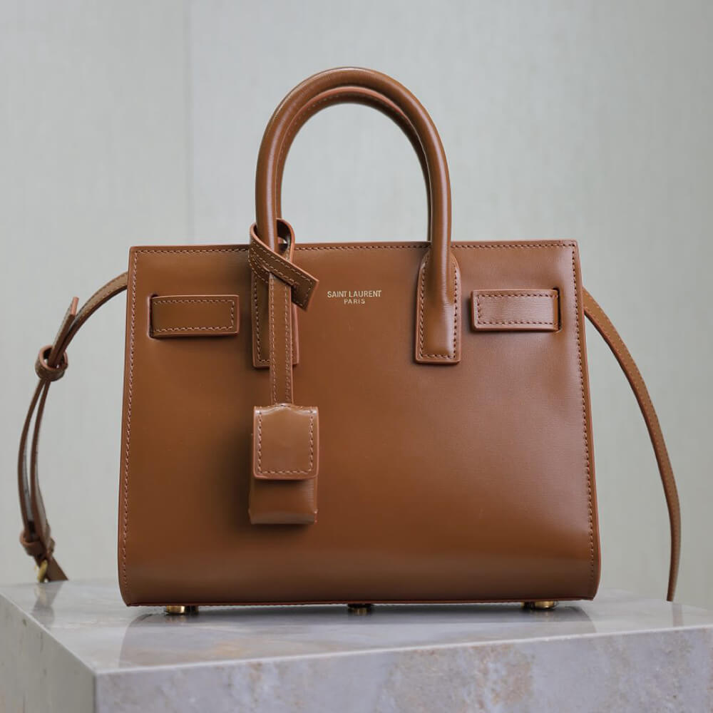 Sac De Jour in Smooth Leather – Nano