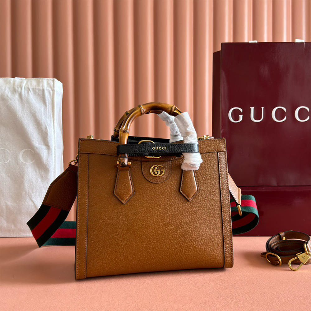 New Diana Medium Tote Bag