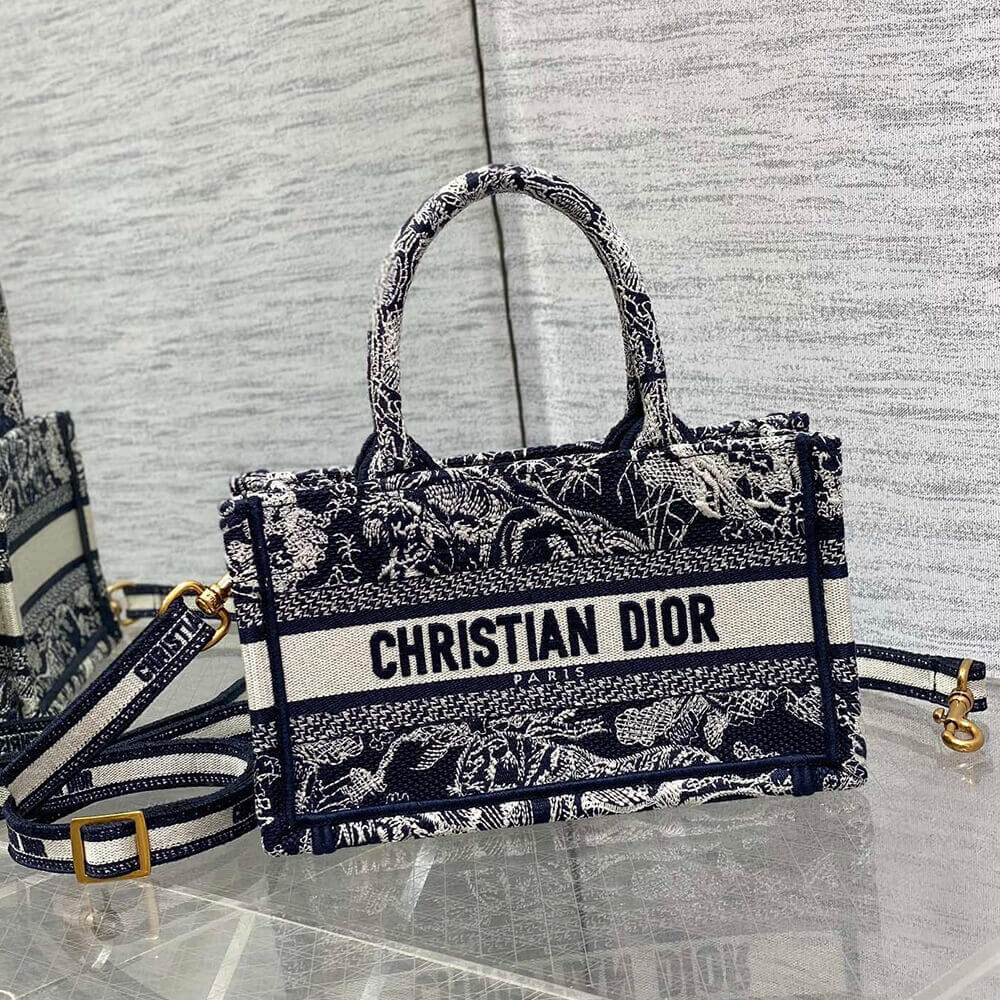 Petite Jungle Bag