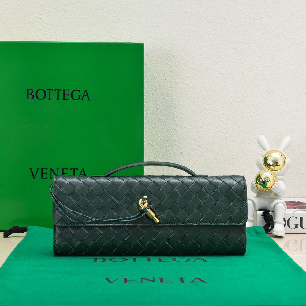 Veneta Andiamo Clutch