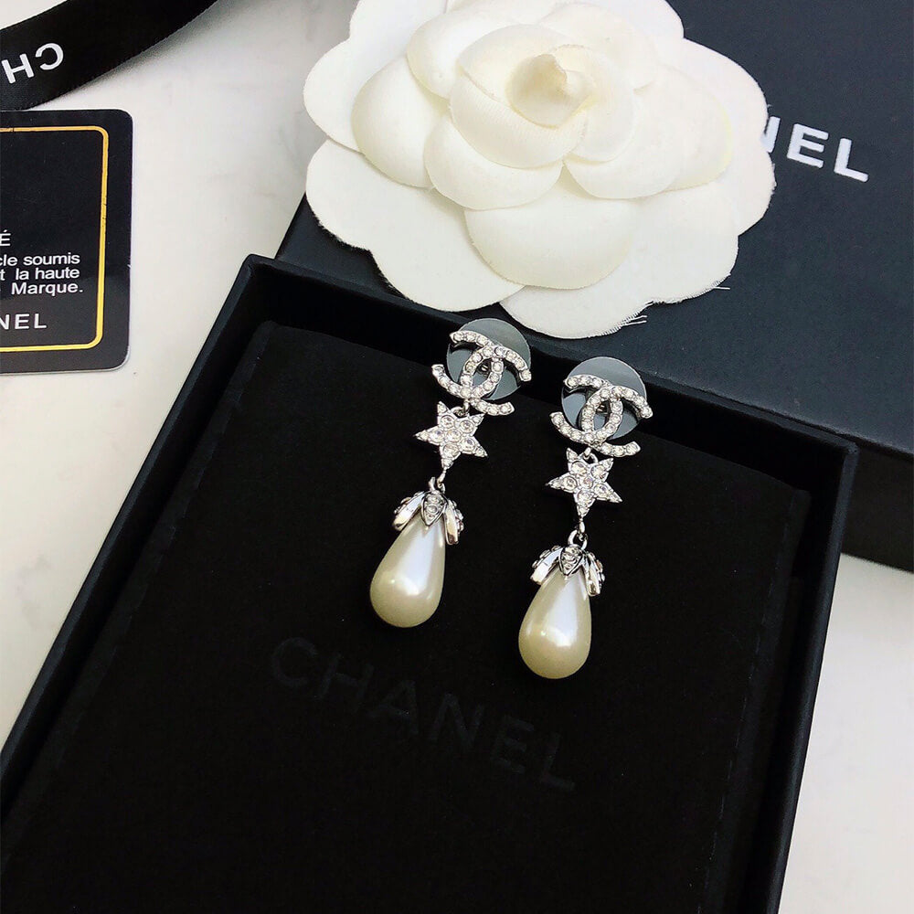 PEARL EARRINGS