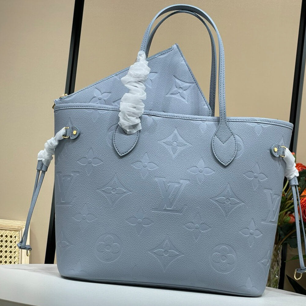 Chic Azure Monogram Tote Set