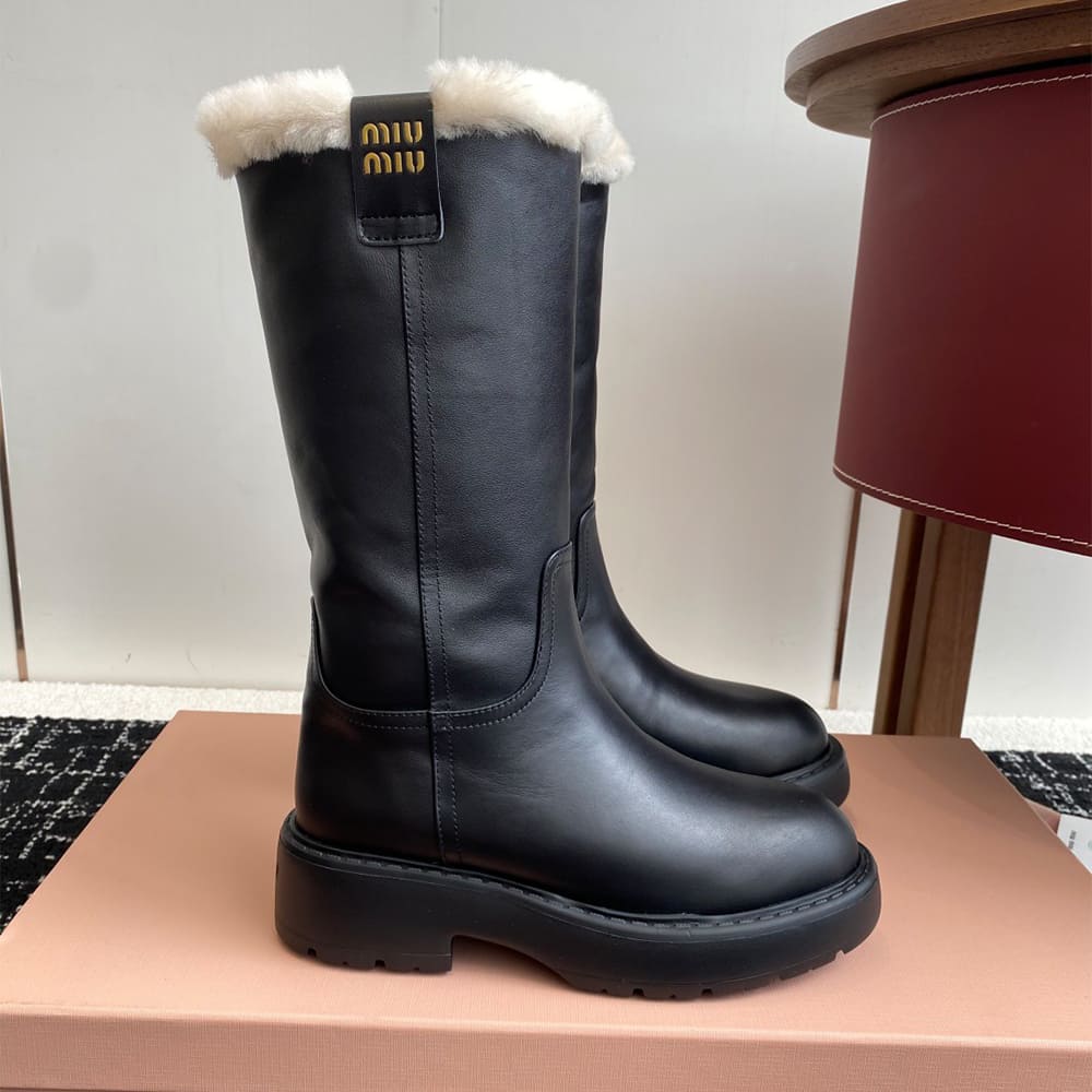 Bottes en cuir fumé 