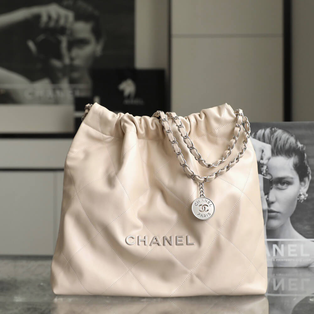 22 Handbag