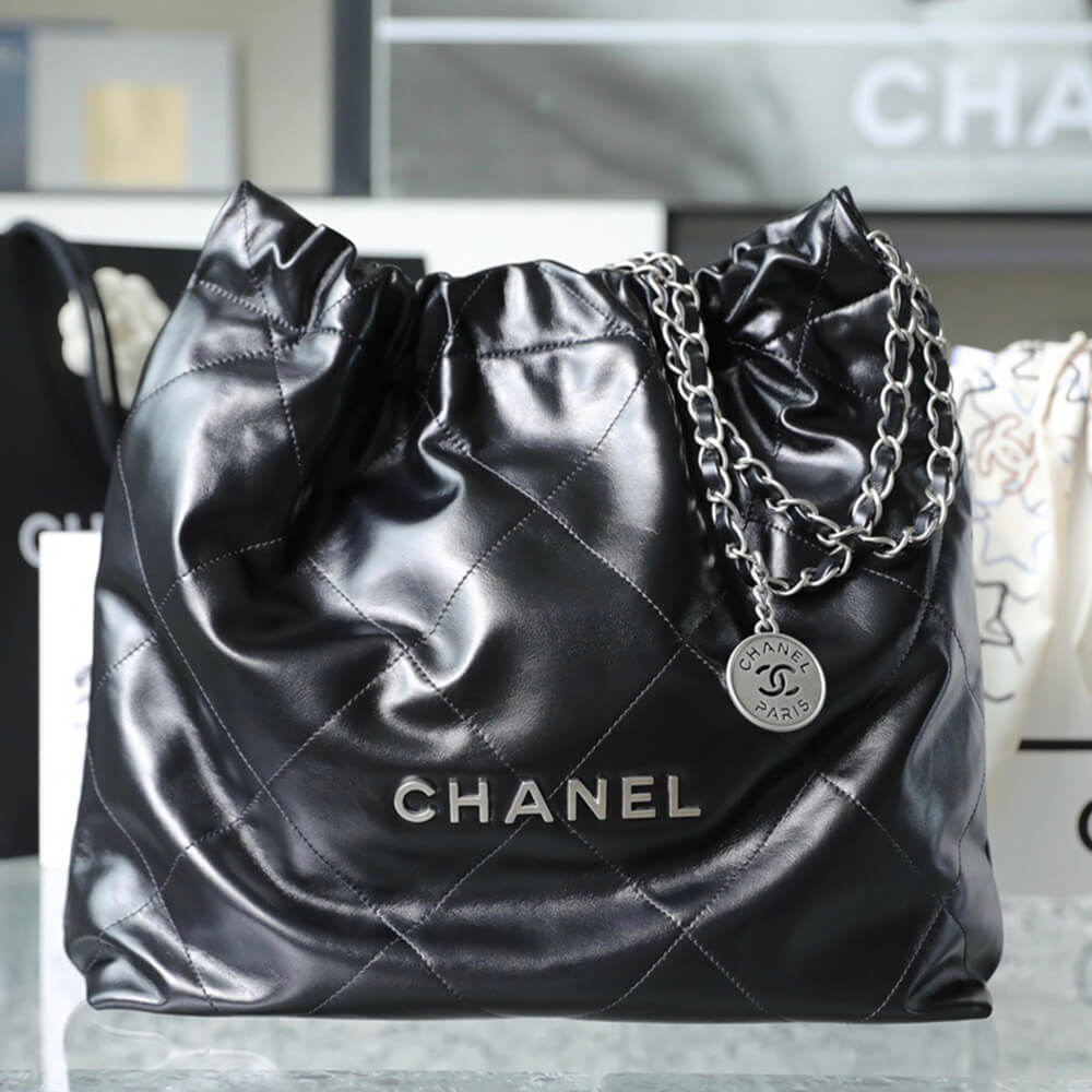 22 Handbag