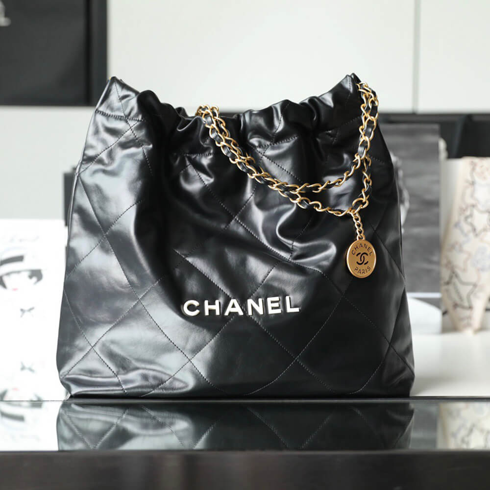 22 Handbag