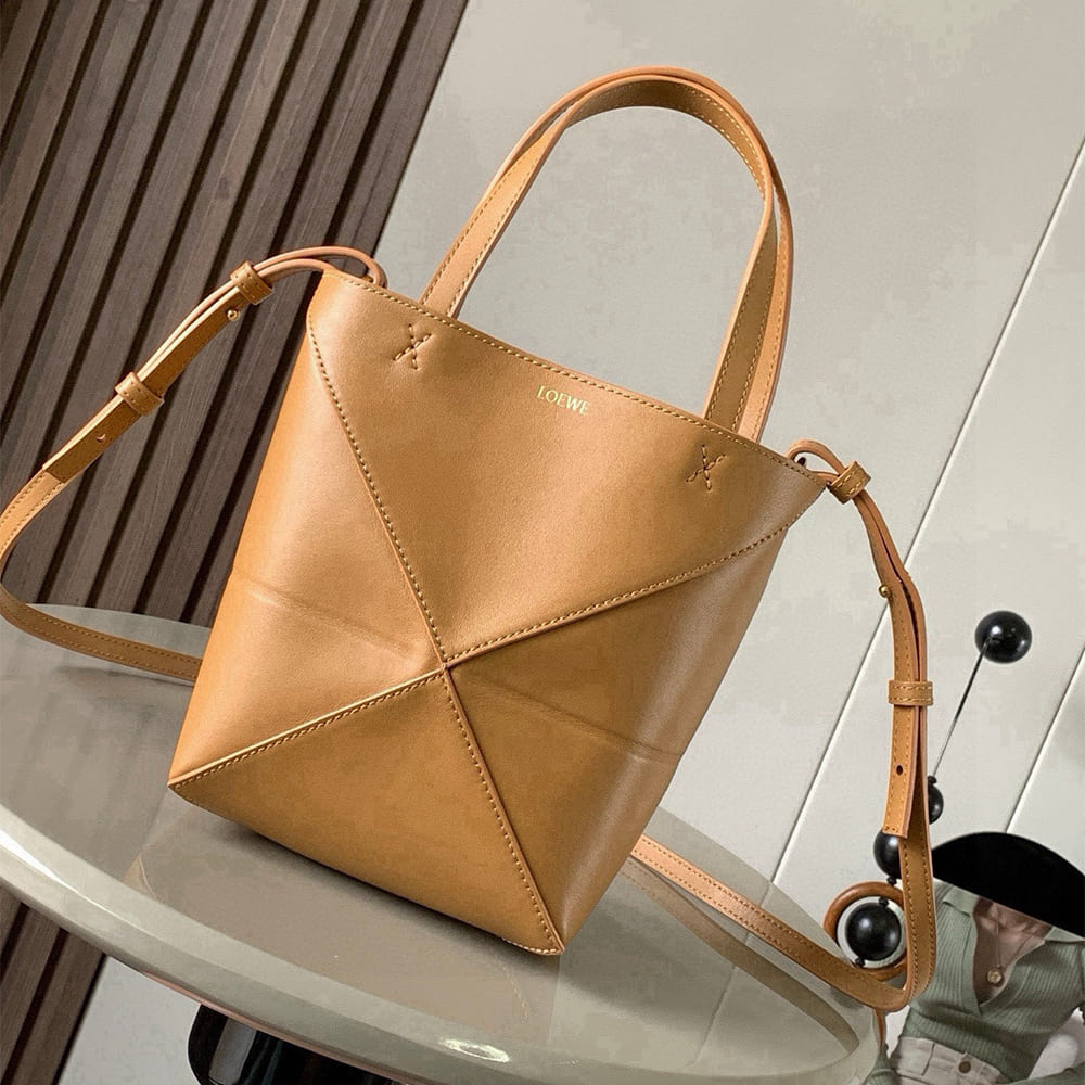 Mini Puzzle Fold Tote in Shiny Calfskin