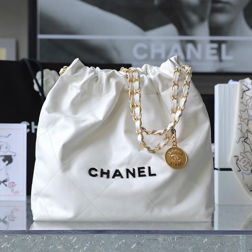 22 Small Handbag