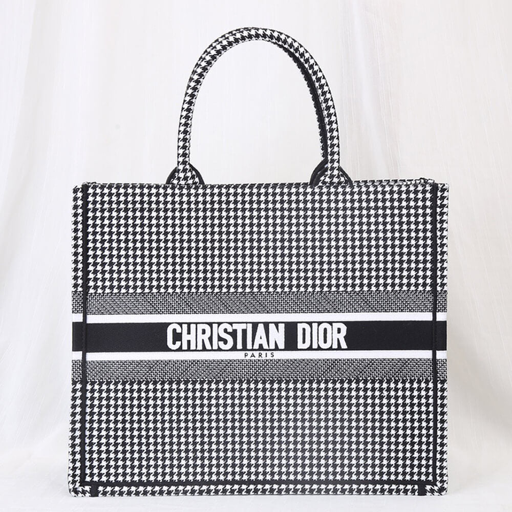 Classic Geometric Noir Bag