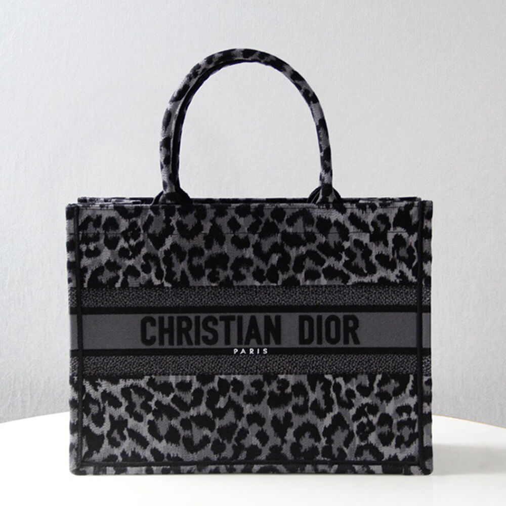 Grey Safari Canvas