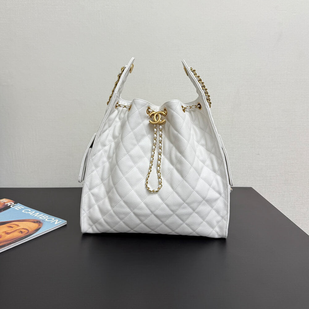 25 Medium Handbag