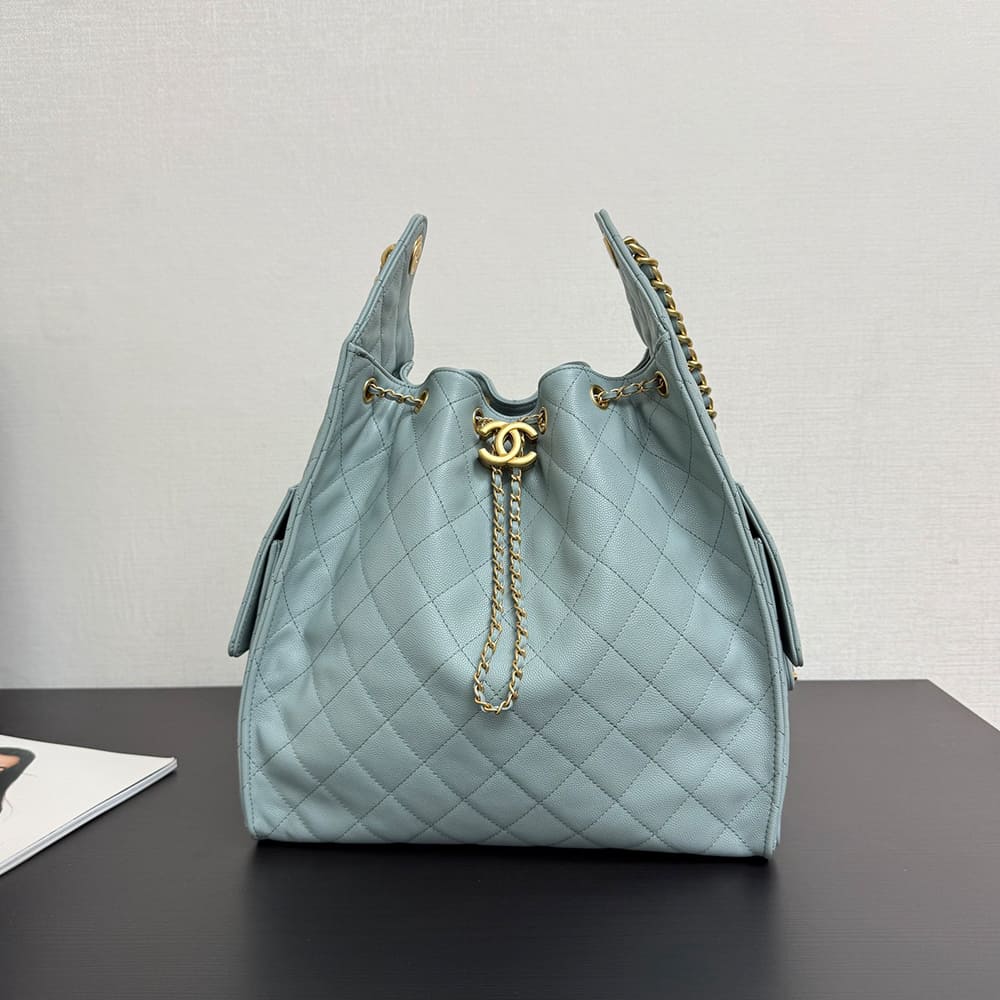 25 Medium Handbag