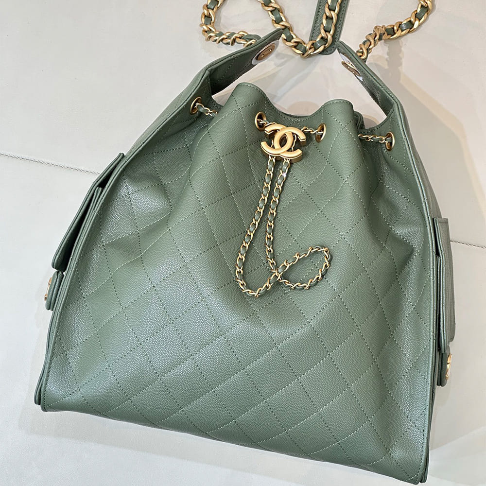 25 Medium Handbag