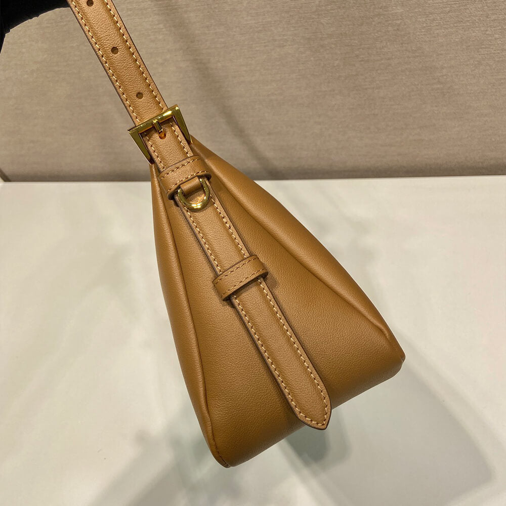 Aimée Medium Leather Shoulder Bag
