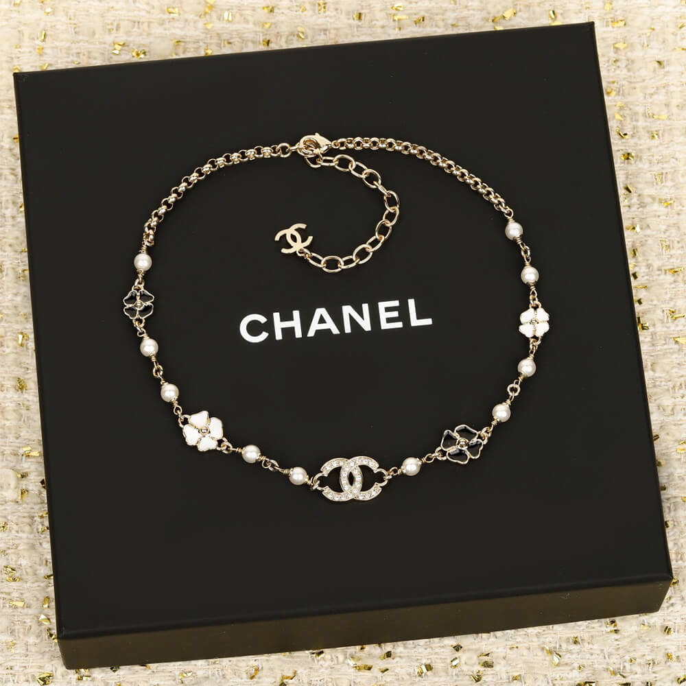 Collier 