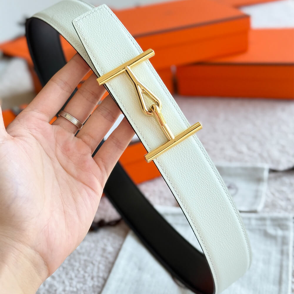 H D’an*re Belt Bu*kle & R*versible L*ather Str*p 38 mm