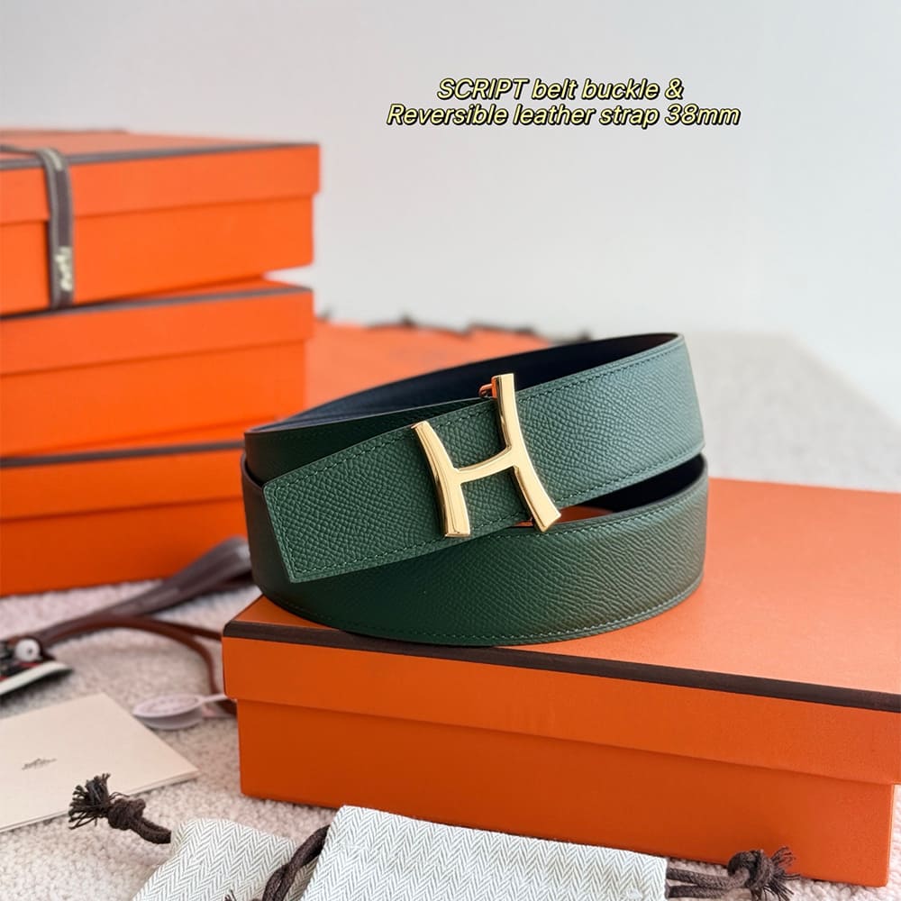 Scr*pt Belt Bu*kle & R*versible L*ather Strap 38 mm