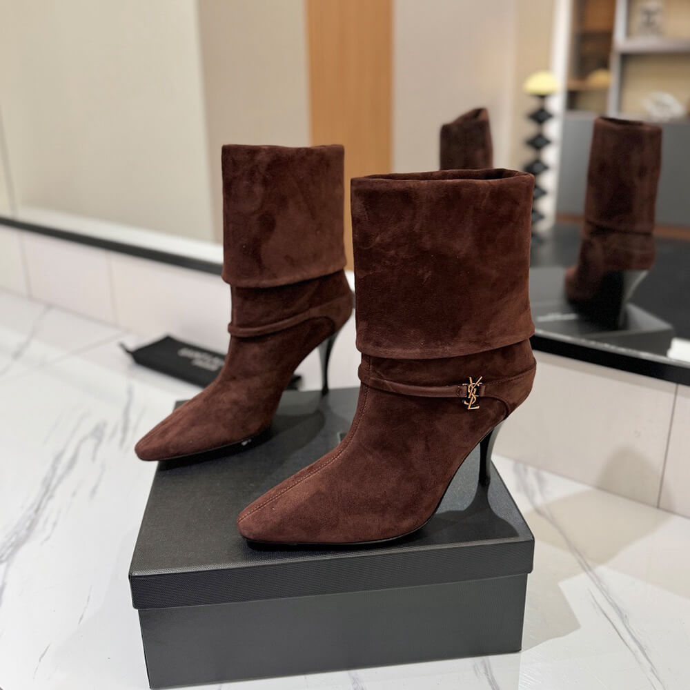 Niki Booties in Suede