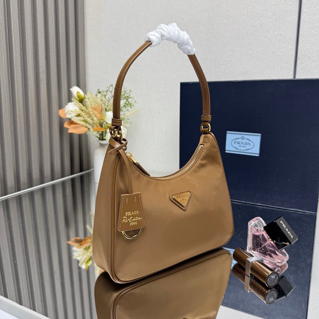 Re-Edition 2005 Re-Nylon & Saffiano Mini Bag